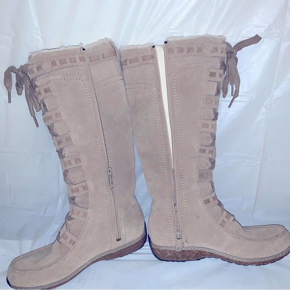 TIMBERLAND CALF HI BOOTS - Picture 3 of 8